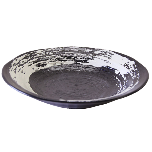 00670374 つけ麺 黒海流 8寸麺皿 24.5×4.7㎝ P.23 ￥1800（税抜）